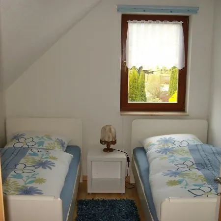 Nuessleshof Διαμέρισμα *